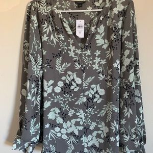 Ann Taylor Chiffon work blouse